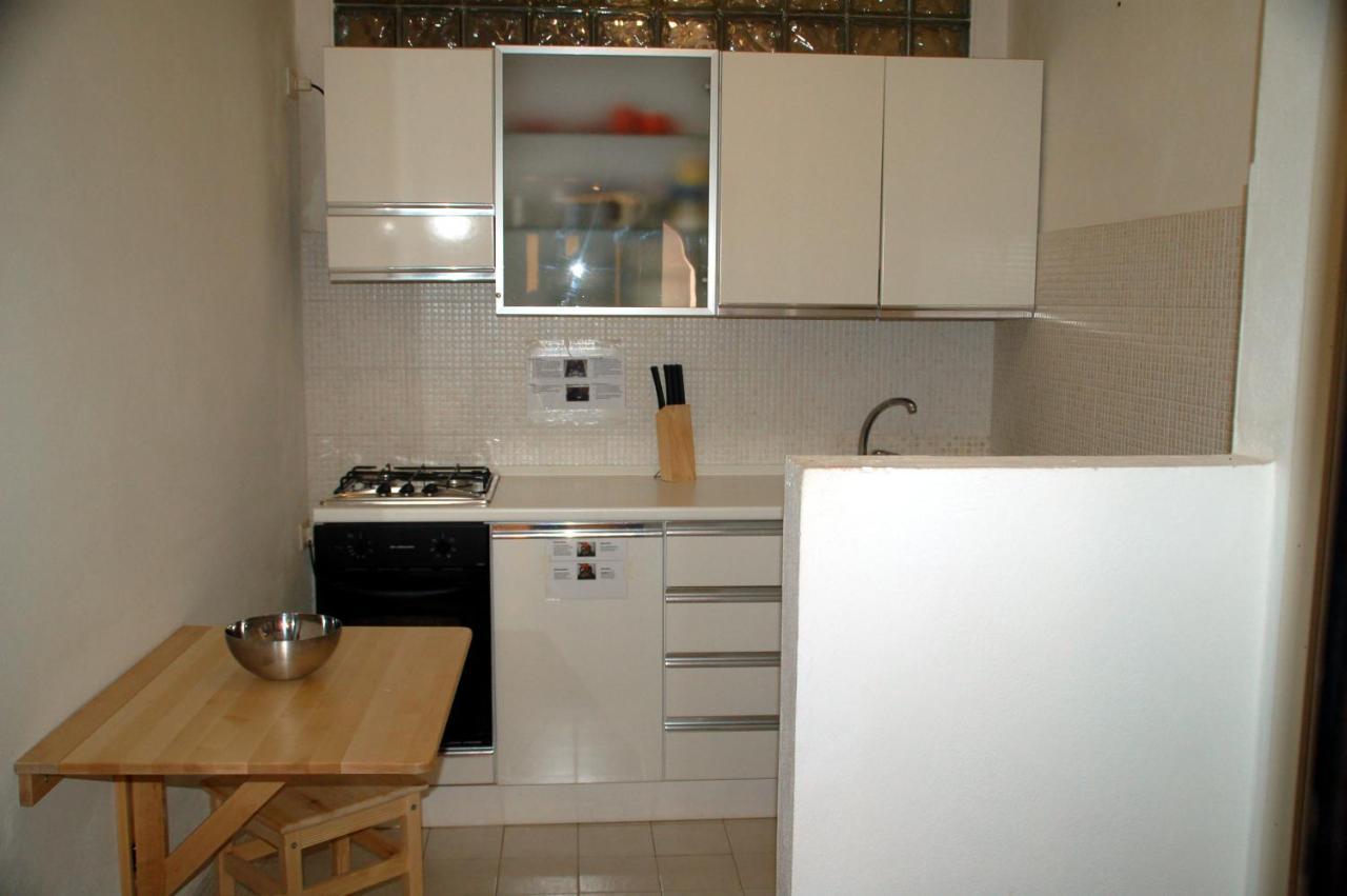 Nice Apartments In Waterfront Villa In Bosa Porto Alabe Tresnuraghes Exterior photo